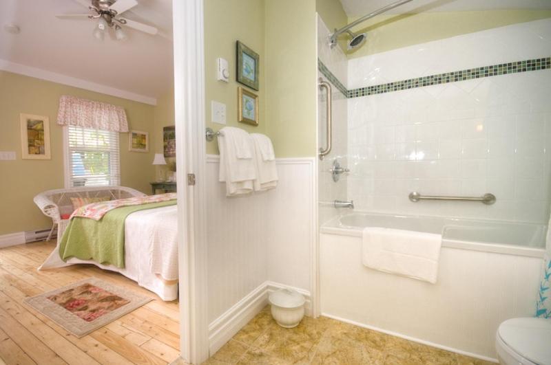 Telegraph House Motel Baddeck Inlet 部屋 写真